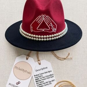 Two-Tone Crimson and Black Fedora with Pearl Trim